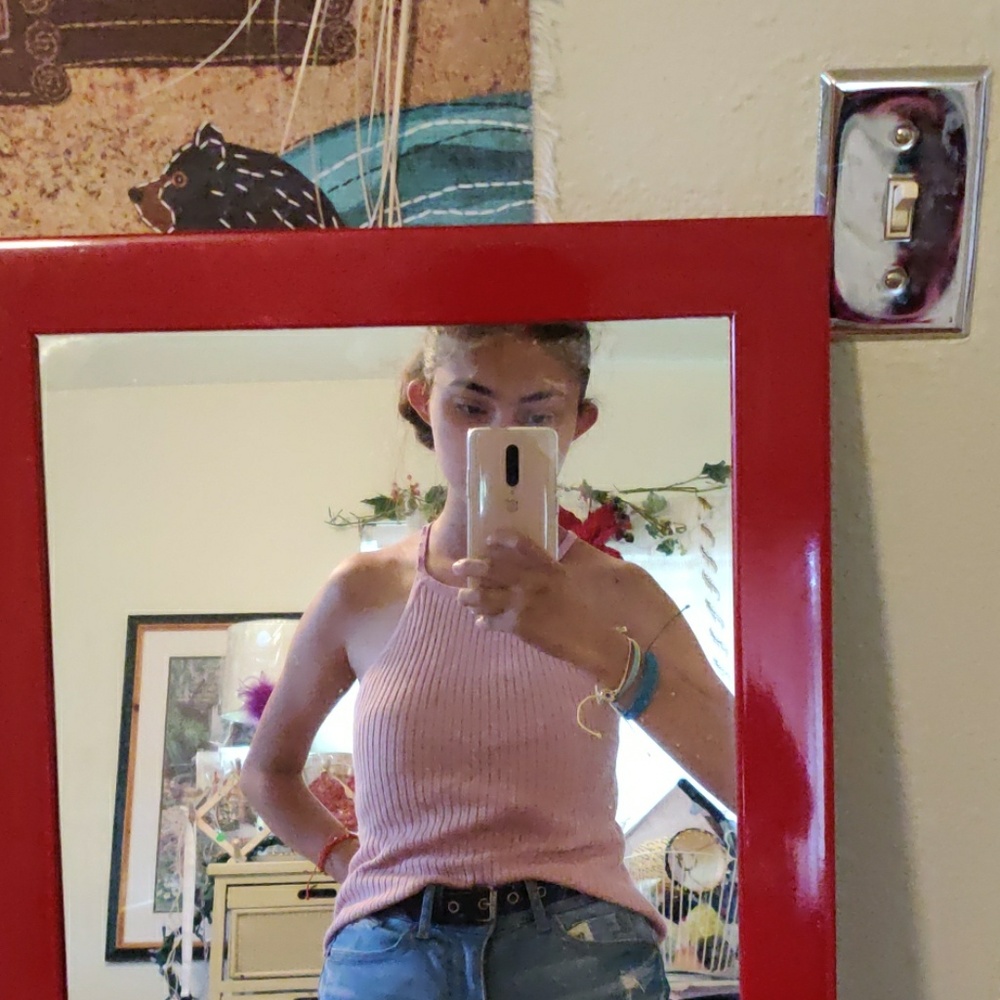 Pink tank top